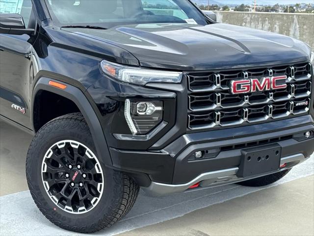 2026 GMC Canyon AT4, 4WD