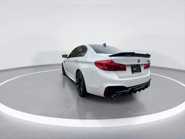 2018 BMW M5 Standard