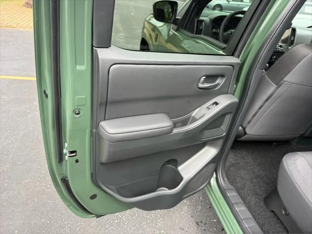 2026 Nissan Frontier Crew Cab SV 4x4