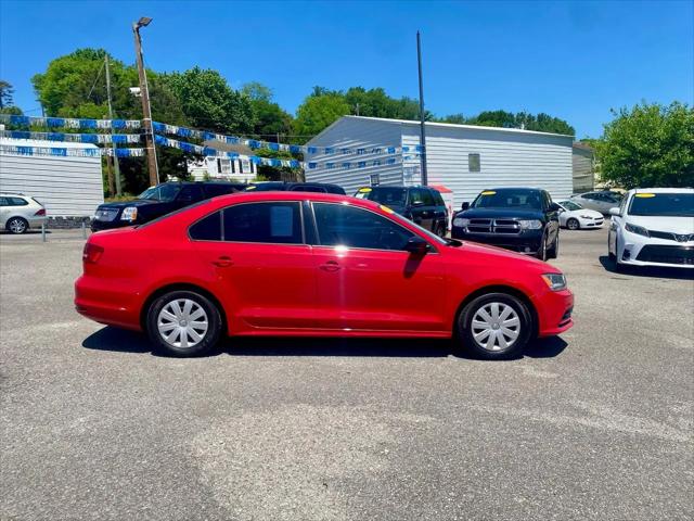 2015 Volkswagen Jetta 2.0L S
