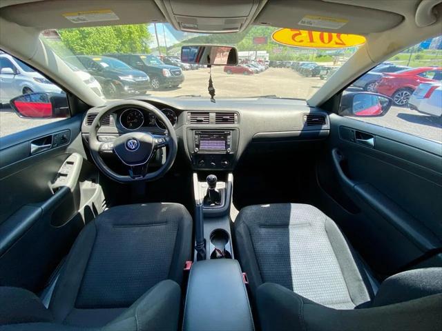 2015 Volkswagen Jetta 2.0L S