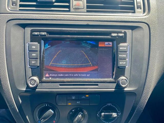 2015 Volkswagen Jetta 2.0L S