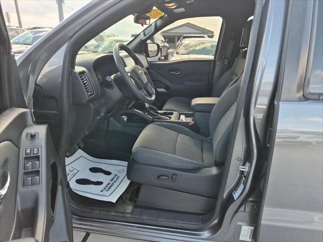 2023 Nissan Frontier Crew Cab SV 4x4