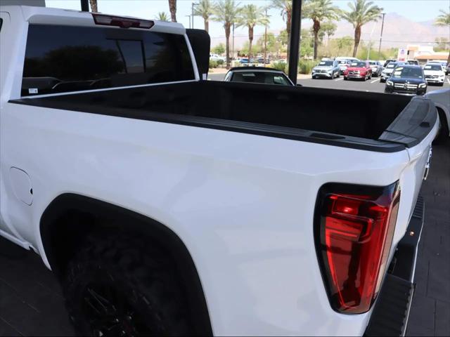 2025 GMC Sierra 1500 4WD Crew Cab Short Box AT4