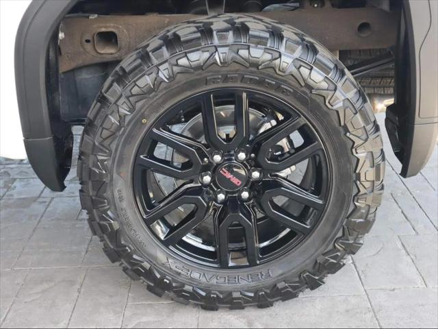 2025 GMC Sierra 1500 4WD Crew Cab Short Box AT4