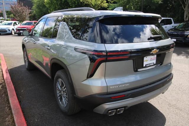2026 Chevrolet Traverse FWD LT