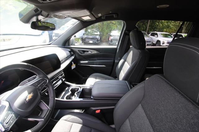 2026 Chevrolet Traverse FWD LT