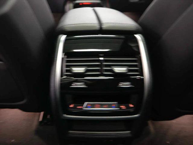 2027 BMW X7 M60i