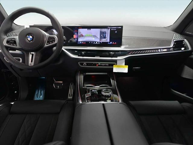 2027 BMW X7 M60i