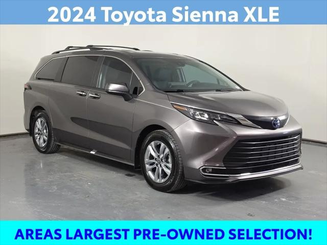 2024 Toyota Sienna XLE