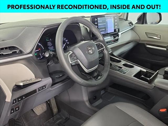2024 Toyota Sienna XLE