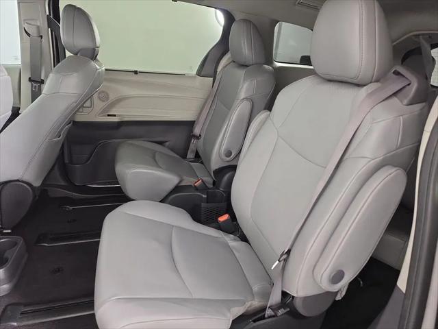 2024 Toyota Sienna XLE