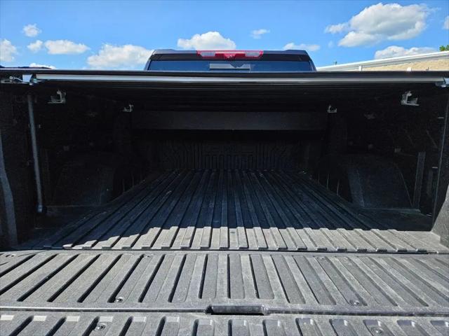 2023 GMC Sierra 1500 4WD Crew Cab Short Box Denali