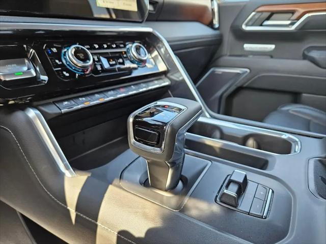 2023 GMC Sierra 1500 4WD Crew Cab Short Box Denali