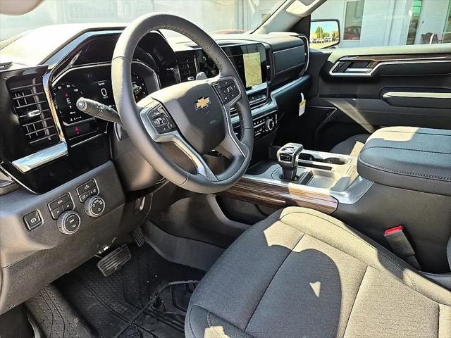 2026 Chevrolet Silverado 1500 4WD Crew Cab Standard Bed LT