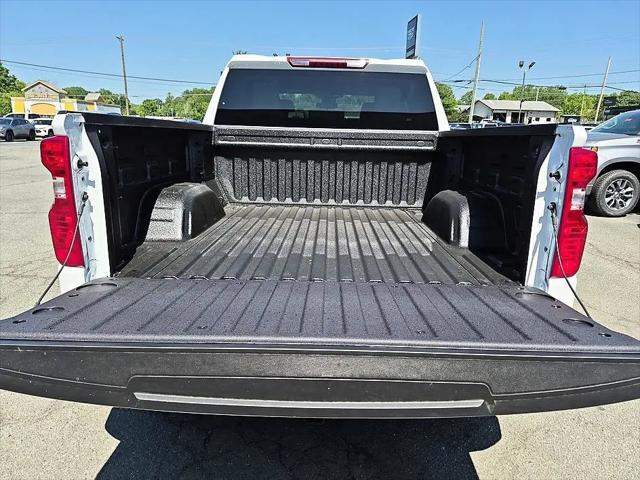 2026 Chevrolet Silverado 1500 4WD Crew Cab Standard Bed LT