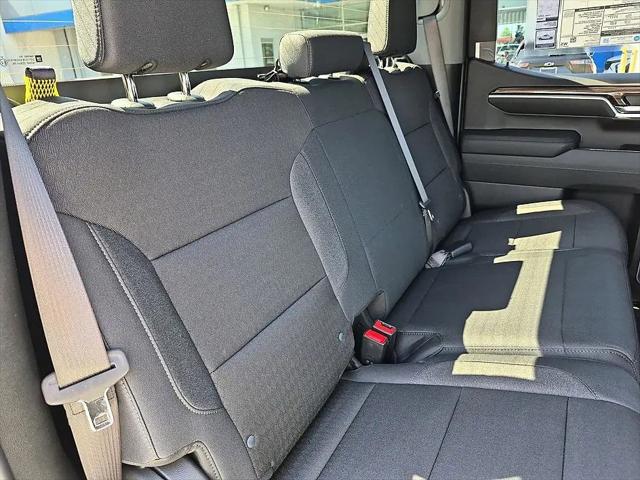 2026 Chevrolet Silverado 1500 4WD Crew Cab Standard Bed LT