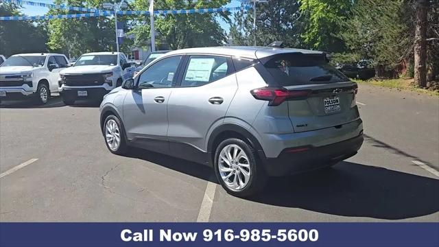 2027 Chevrolet Bolt LT FWD