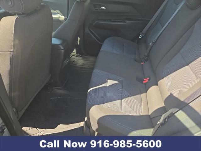 2027 Chevrolet Bolt LT FWD