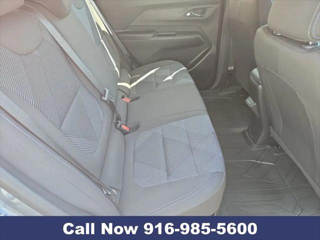 2027 Chevrolet Bolt LT FWD