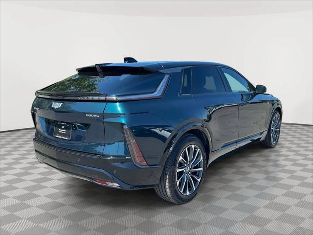 2024 Cadillac iQ Sport w/1SJ