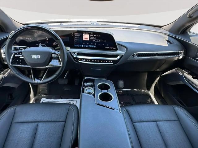 2024 Cadillac iQ Sport w/1SJ