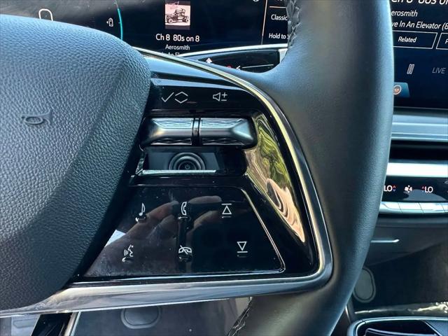 2024 Cadillac iQ Sport w/1SJ