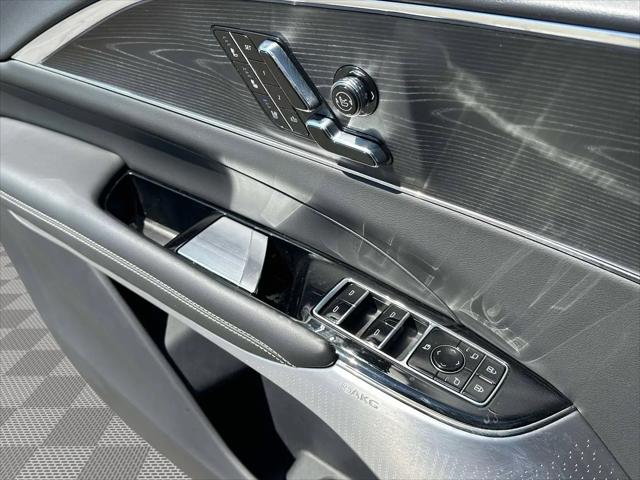 2024 Cadillac iQ Sport w/1SJ