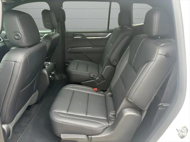 2026 GMC Acadia Elevation FWD