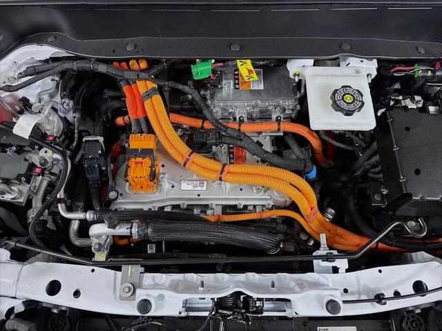 2027 Chevrolet Bolt LT FWD