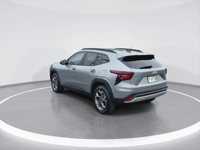 2026 Chevrolet Trax FWD LT
