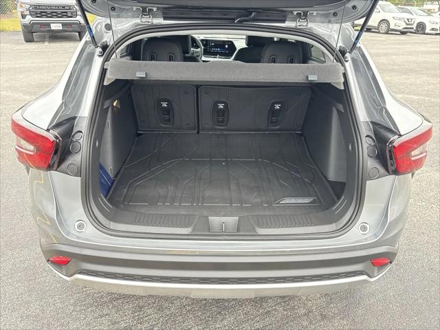 2026 Chevrolet Trax FWD LT