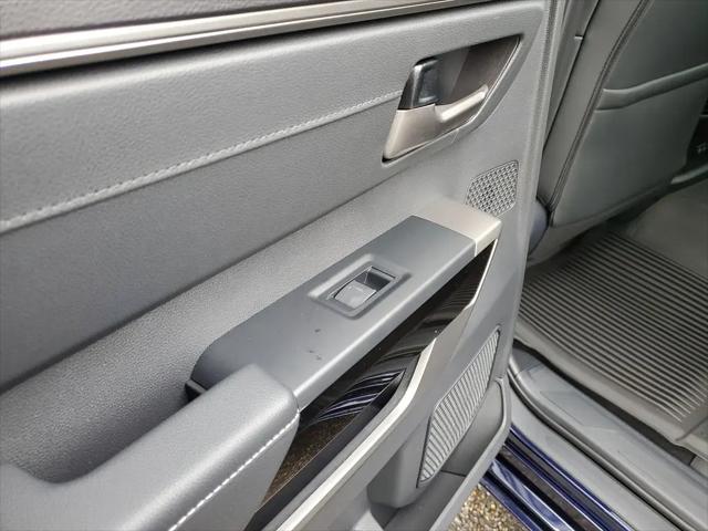 2026 Toyota Tundra Limited CrewMax 5.5' Bed