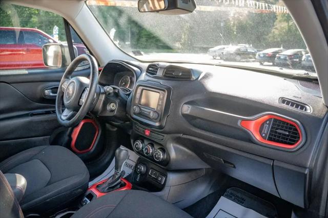 2015 Jeep Renegade Trailhawk