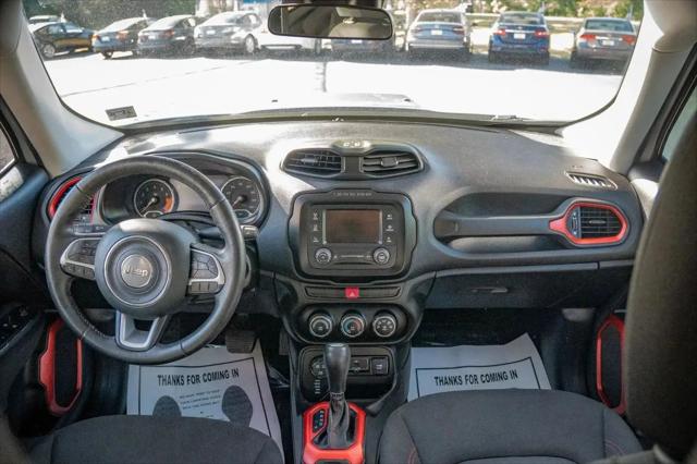 2015 Jeep Renegade Trailhawk