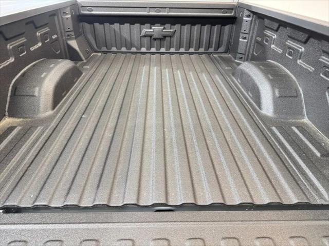 2026 Chevrolet Silverado 2500HD Crew Cab, Standard Bed, LT, 4WD