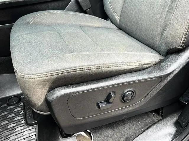 2021 Ram 1500 Big Horn Crew Cab 4x4 5'7" Box