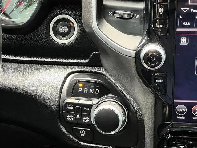 2021 Ram 1500 Big Horn Crew Cab 4x4 5'7" Box