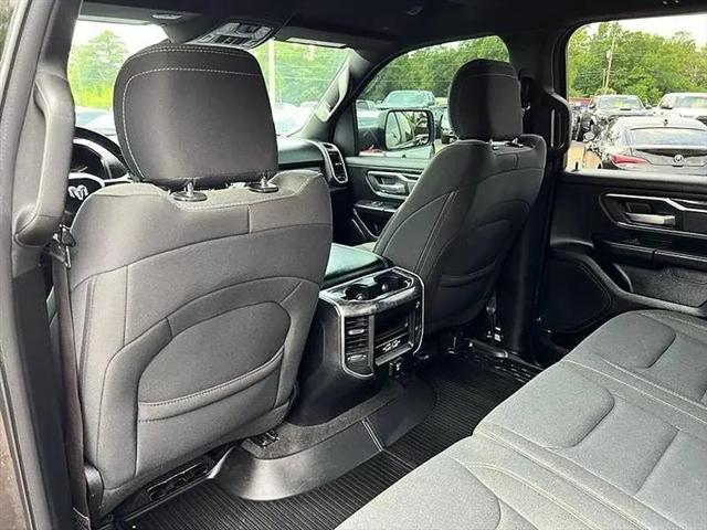 2021 Ram 1500 Big Horn Crew Cab 4x4 5'7" Box