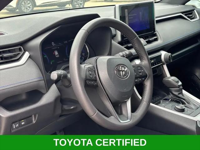 2025 Toyota RAV4 Hybrid SE