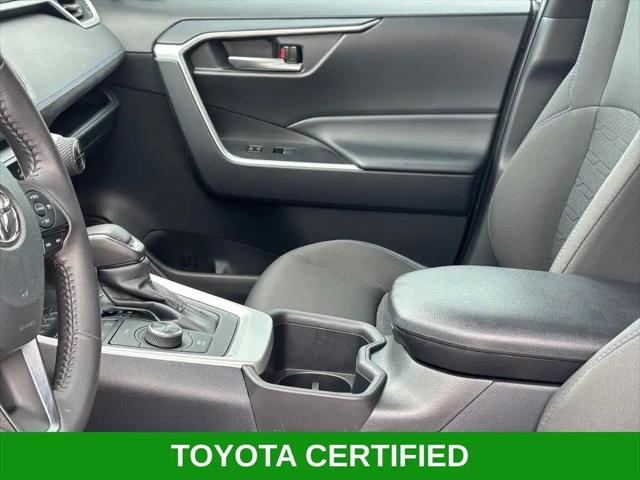 2025 Toyota RAV4 Hybrid SE