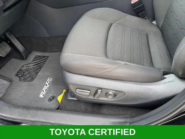 2025 Toyota RAV4 Hybrid SE
