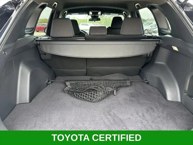 2025 Toyota RAV4 Hybrid SE