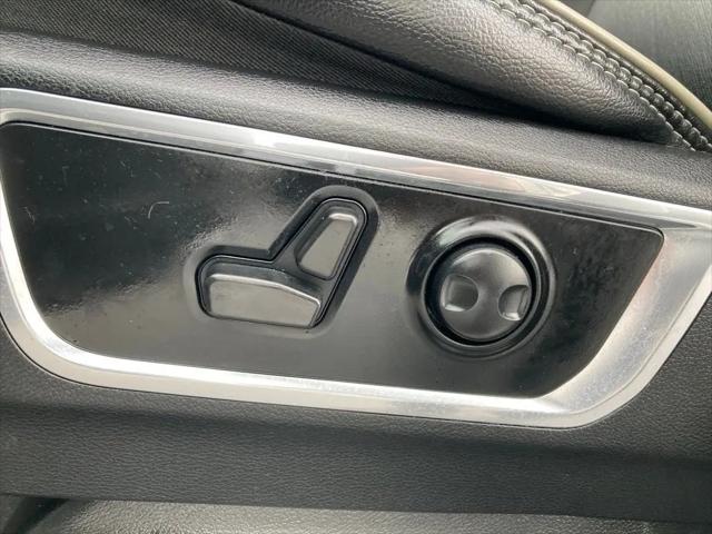 2024 Ram 1500 Laramie Crew Cab 4x2 5'7" Box