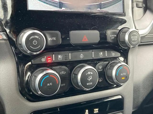 2024 Ram 1500 Laramie Crew Cab 4x2 5'7" Box