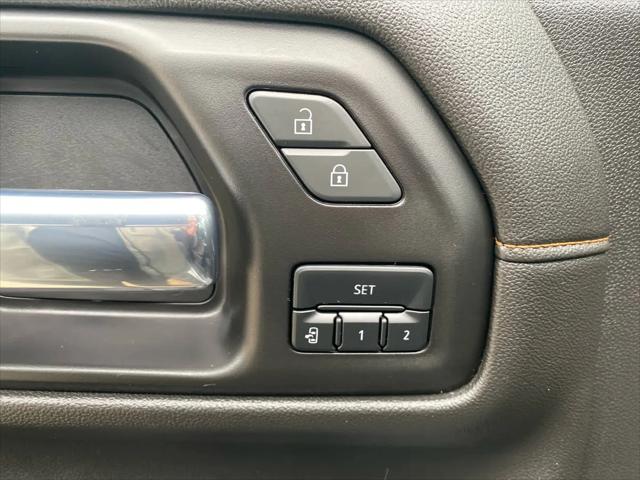 2022 GMC Sierra 1500 Limited 4WD Crew Cab Short Box AT4