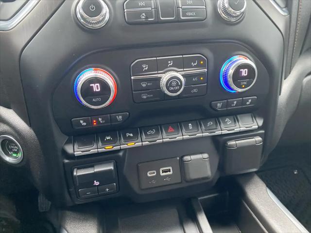 2022 GMC Sierra 1500 Limited 4WD Crew Cab Short Box AT4