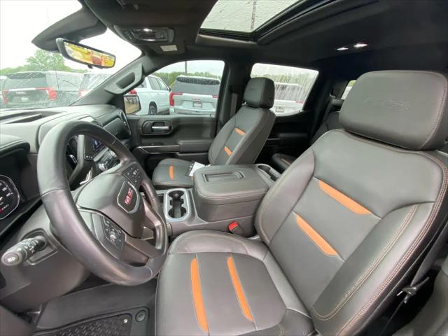 2022 GMC Sierra 1500 Limited 4WD Crew Cab Short Box AT4