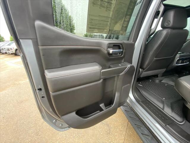 2022 GMC Sierra 1500 Limited 4WD Crew Cab Short Box AT4