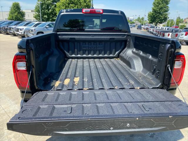 2026 GMC Canyon AT4, 4WD